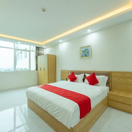 Capital O 417 Truong Son Hotel Hanoï Extérieur photo