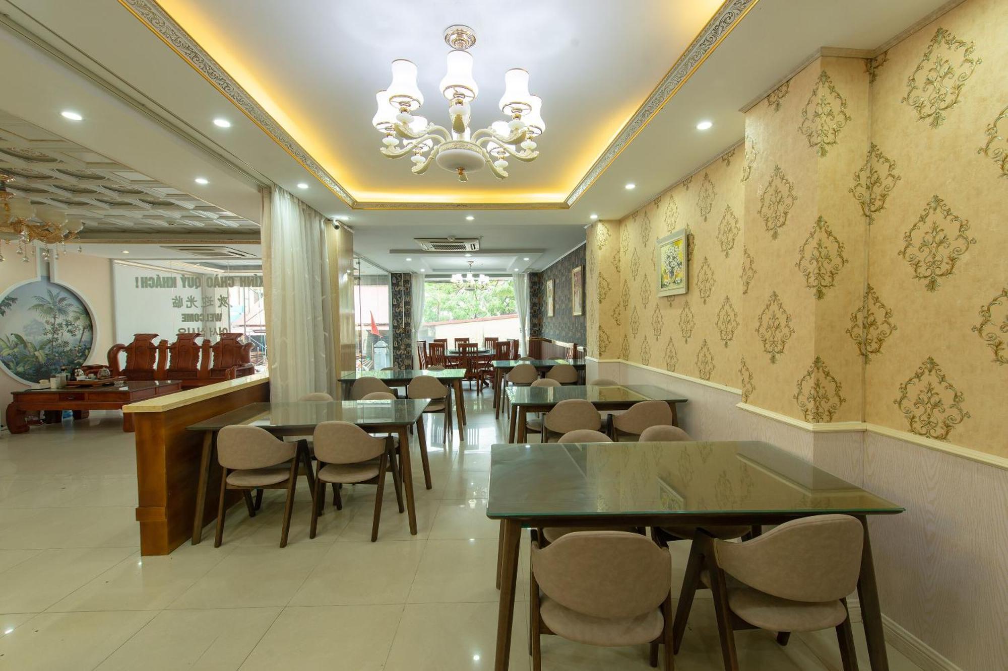 Capital O 417 Truong Son Hotel Hanoï Extérieur photo